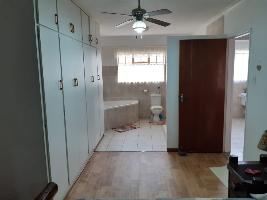 3 Bedroom Property for Sale in Petrusburg Free State